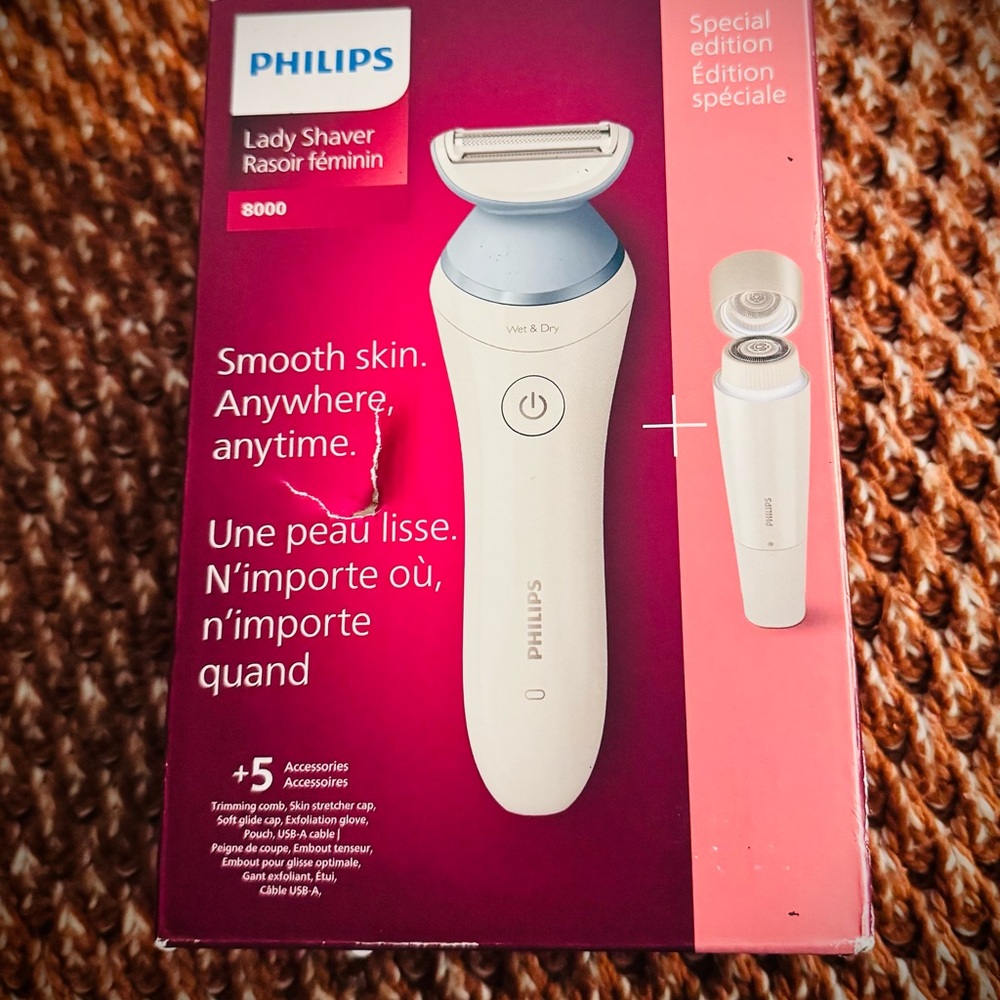 Philips Lady Shaver 8000 - White and Pink